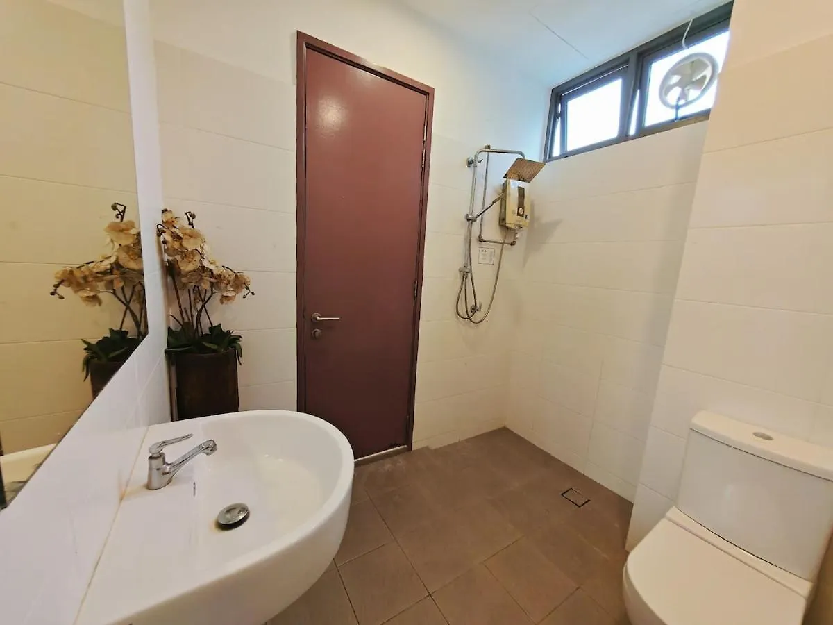 2 Spacious Lupsxury Conor Villa Garden Parking Group Family Gathering Wedding Gelugor 0*,  Malaysia